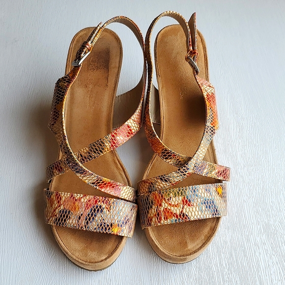 aerosoles cork sandals